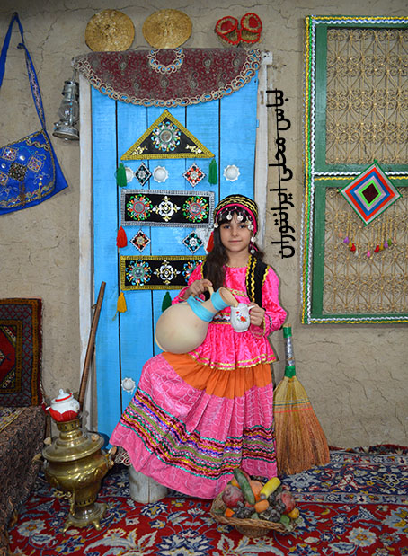 فروش لباس محلی کودکان