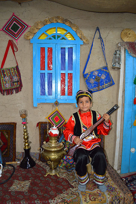 فروش لباس محلی کودکان 4